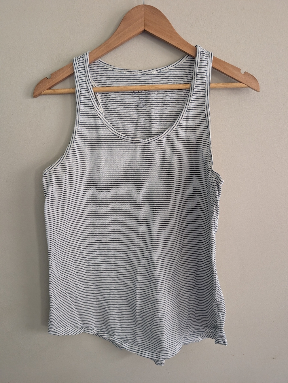 Universal Thread White Stripe Tank Top Size M
